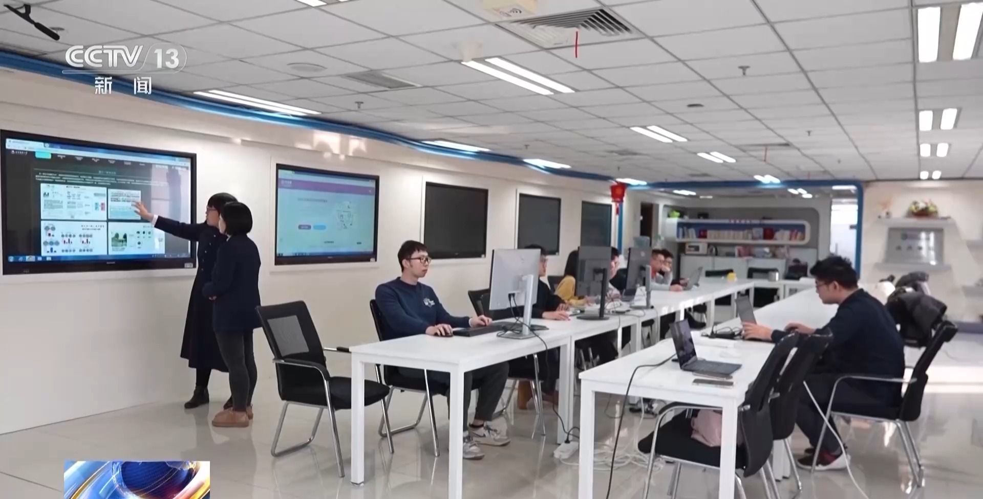 大学生AI工具滥用_大学生学习工具_DeepSeek AI工具论文写作依赖