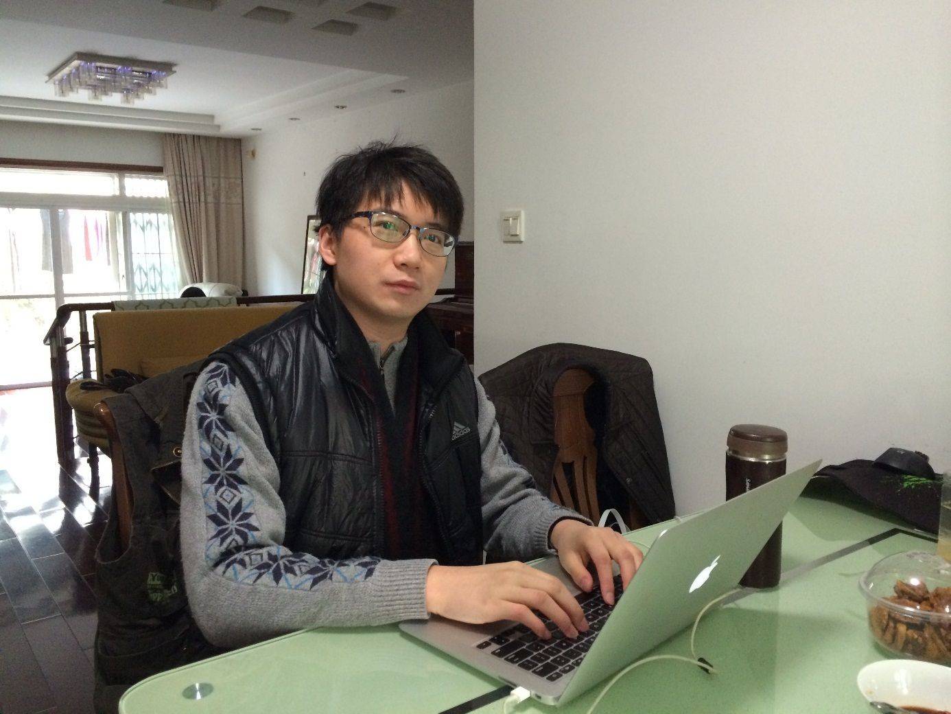 淘宝正版软件代理_数码荔枝软件代理故事_正版软件代购