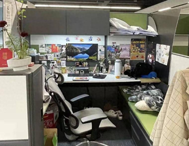 办公室好物 机械键盘 茶水分离杯_居家办公必备