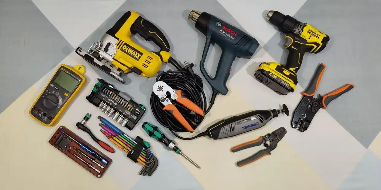 必备工具推荐_螺丝刀套装推荐_DIY创作者必备工具