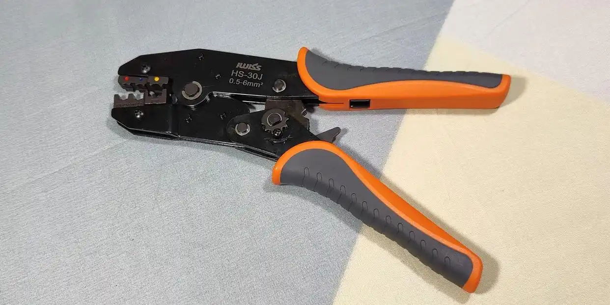 DIY创作者必备工具_螺丝刀套装推荐_必备工具推荐