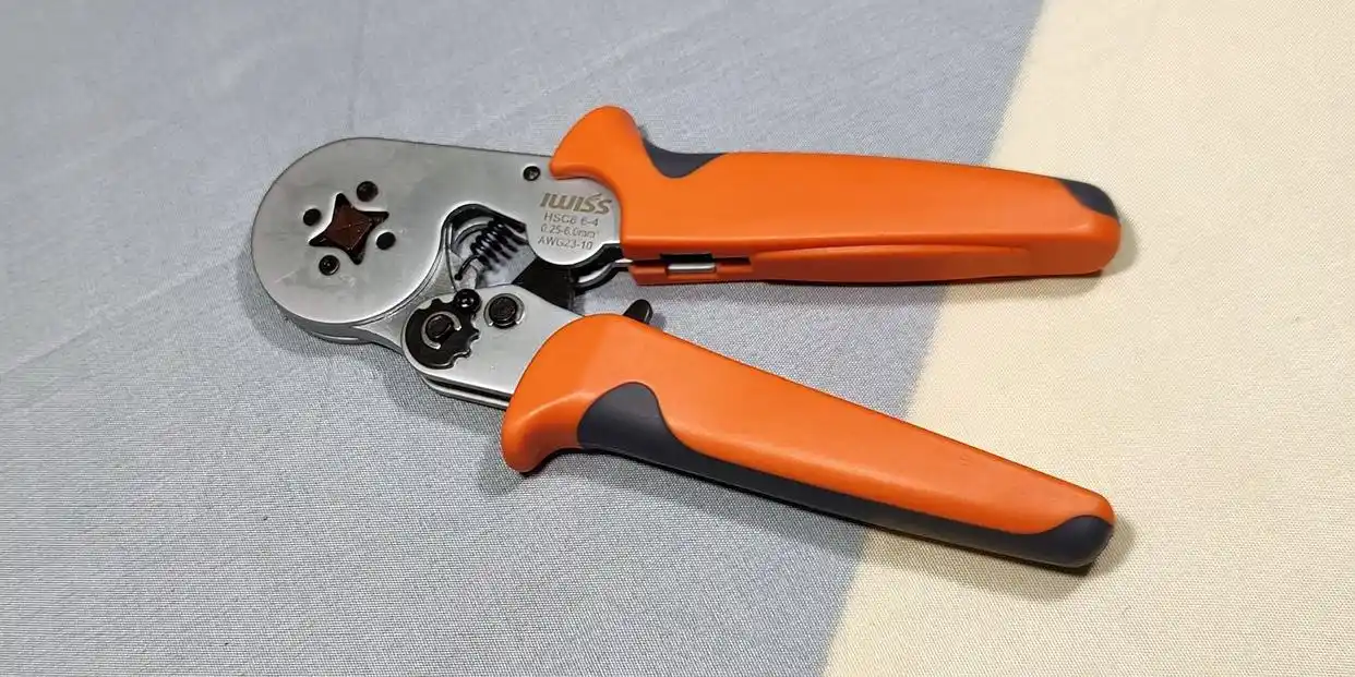 DIY创作者必备工具_必备工具推荐_螺丝刀套装推荐
