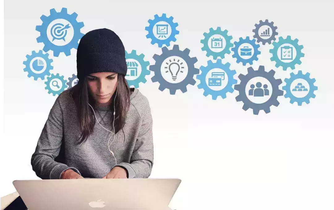 WPS用户体验广告干扰问题_国产办公软件商业化模式失衡_国外软件汉化