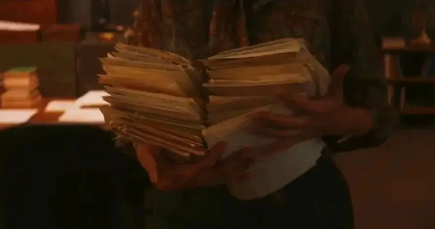 消费趋势_居家办公必备_情绪消费