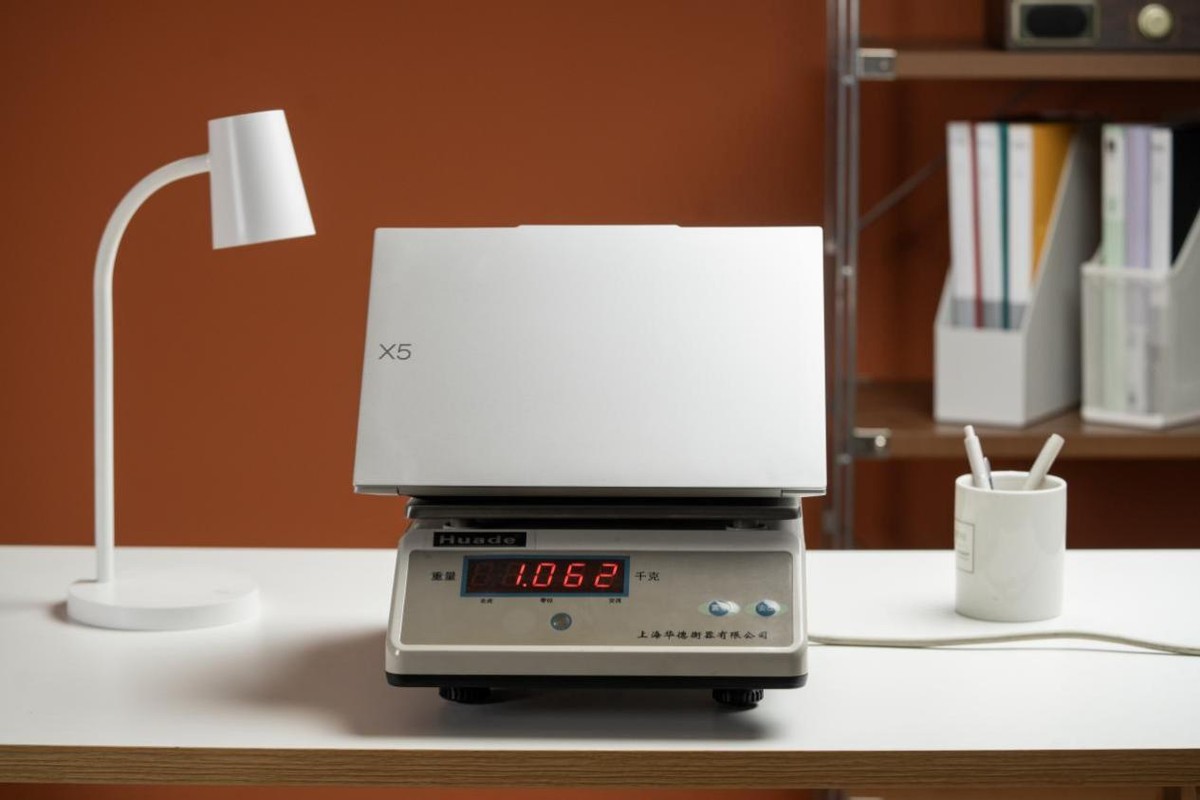 办公效率神器_慧天X5 超轻商用本 性能便携办公