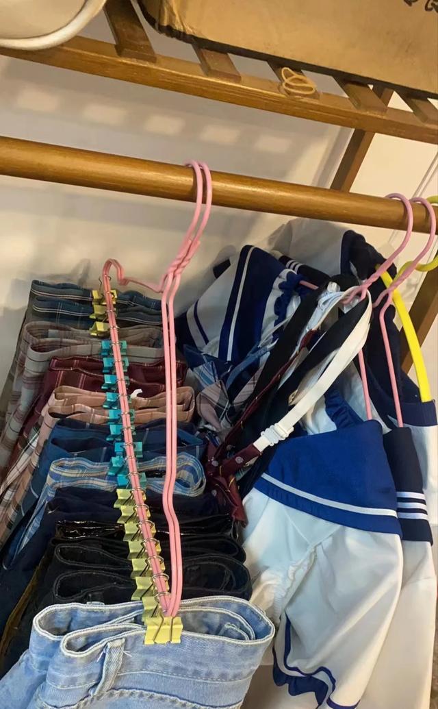 多功能办公用品_居家办公必备_书立厨房用法